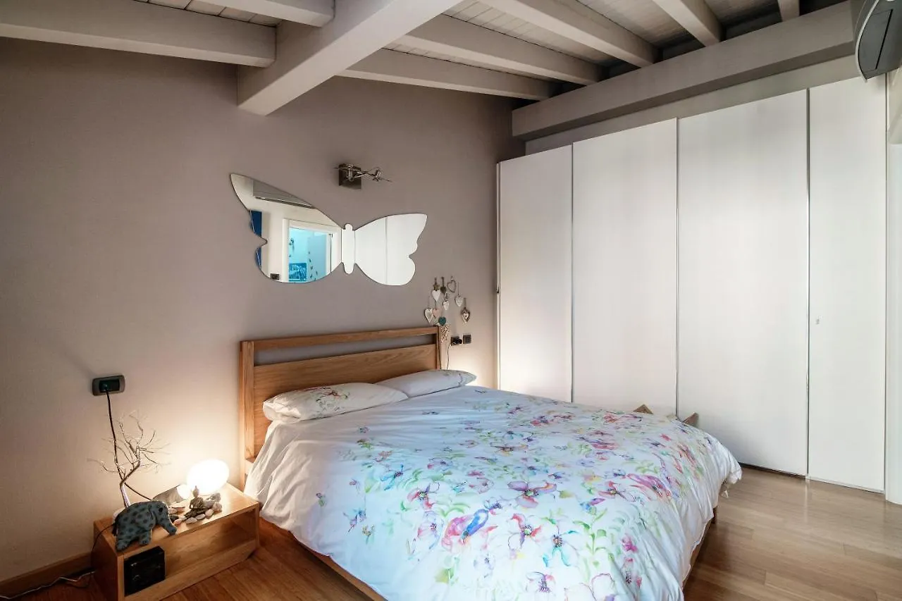 Joivy Isotta'S House With 2 Cosy Balconies Apartment Como Italy