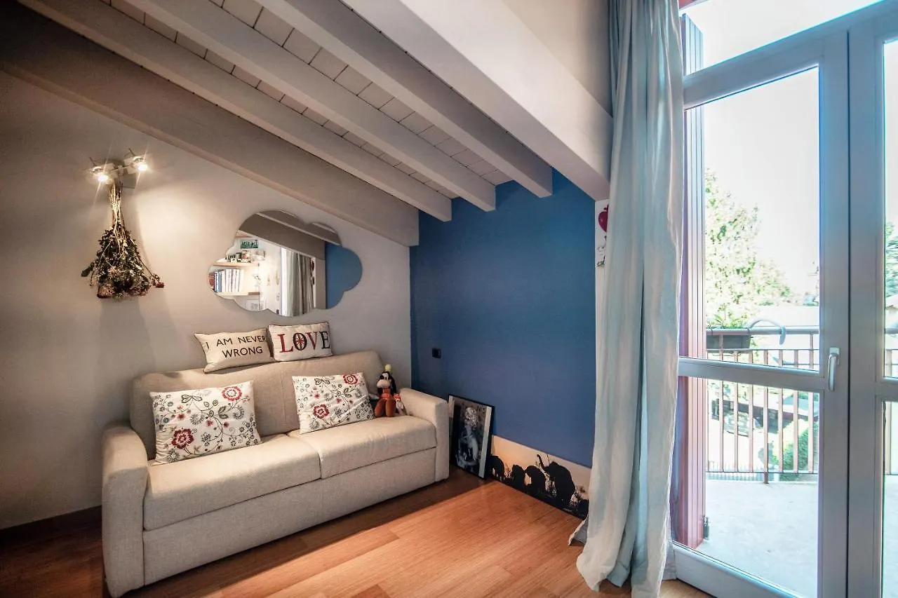Joivy Isotta'S House With 2 Cosy Balconies Apartment Como Italy